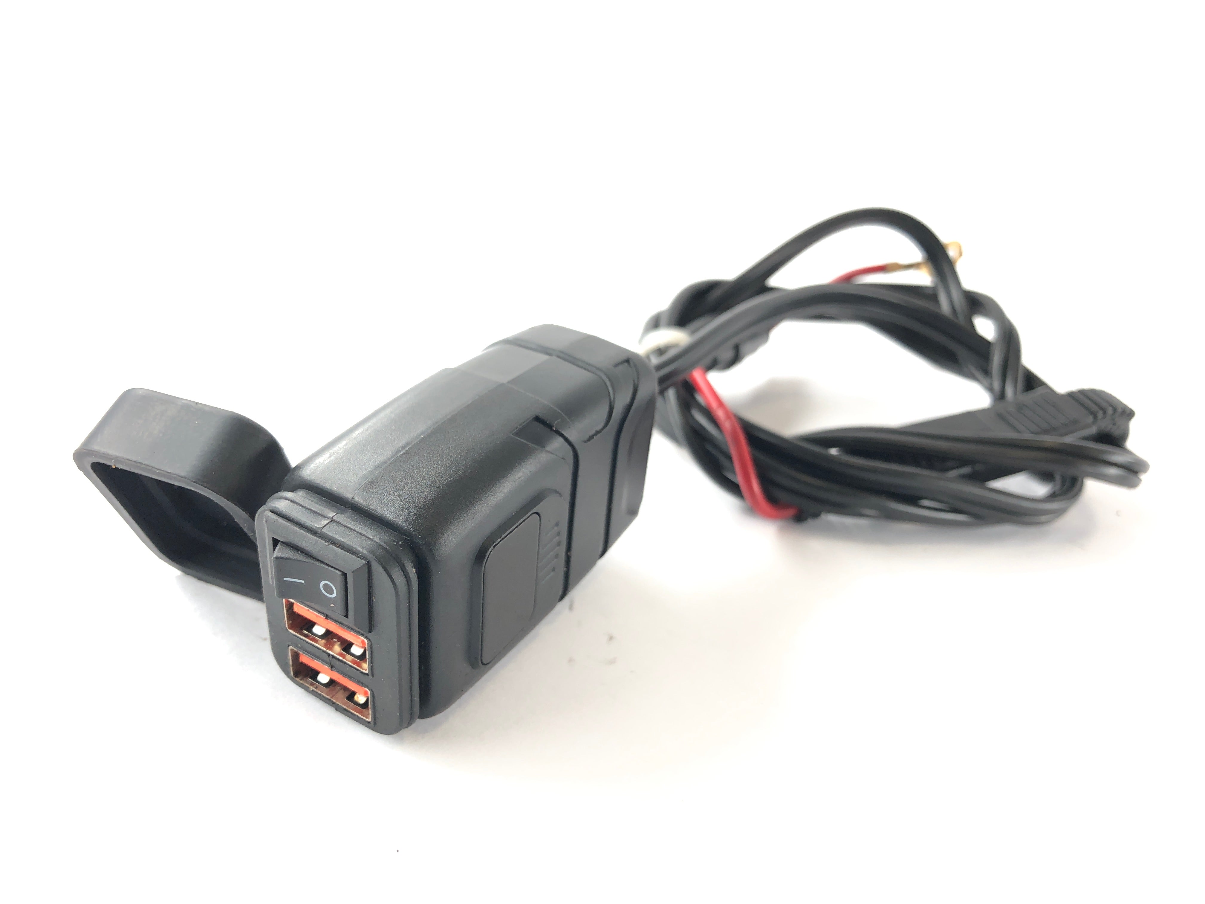 Ducati 999 H4 [2003] - soquete USB com interruptor