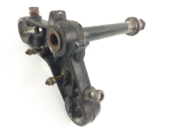 Benelli 504 Sport [1979]  - 下面的叉桥