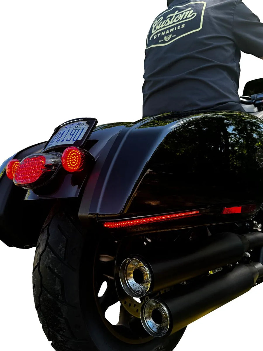 harley davidson fxlrst [CUSTOM DYNAMICS] – LED sadeltaskelys