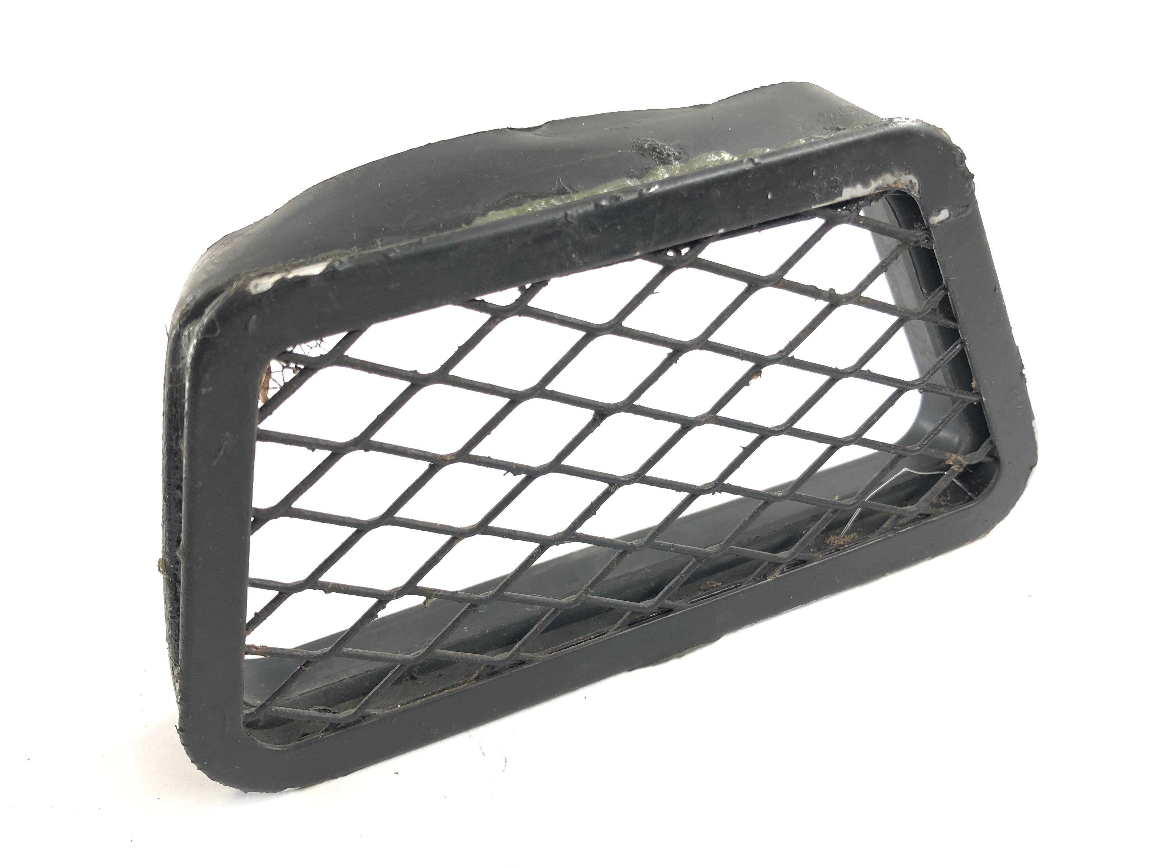 Yamaha YZF R6 RJ03 [2000] - Inlet grille for Ram Air air duct