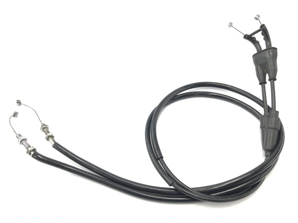 SWM SM 125 R [2018] - Kaasujunan avaaja ja lähempänä Bowden -junaa