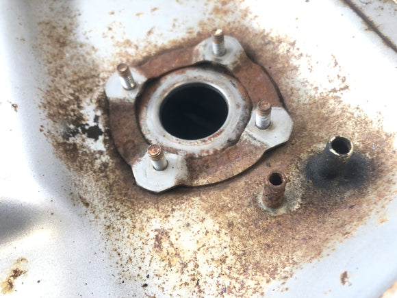 Suzuki GSF 1200 S Bandit WVA9 [2003] - Tank Benzintank mit Beule