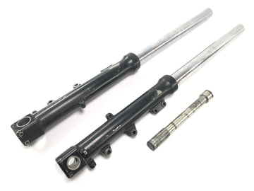 Triumph Daytona 900 T300 [1996] - Barras de horquilla telescópicas de 43 mm con eje - 0