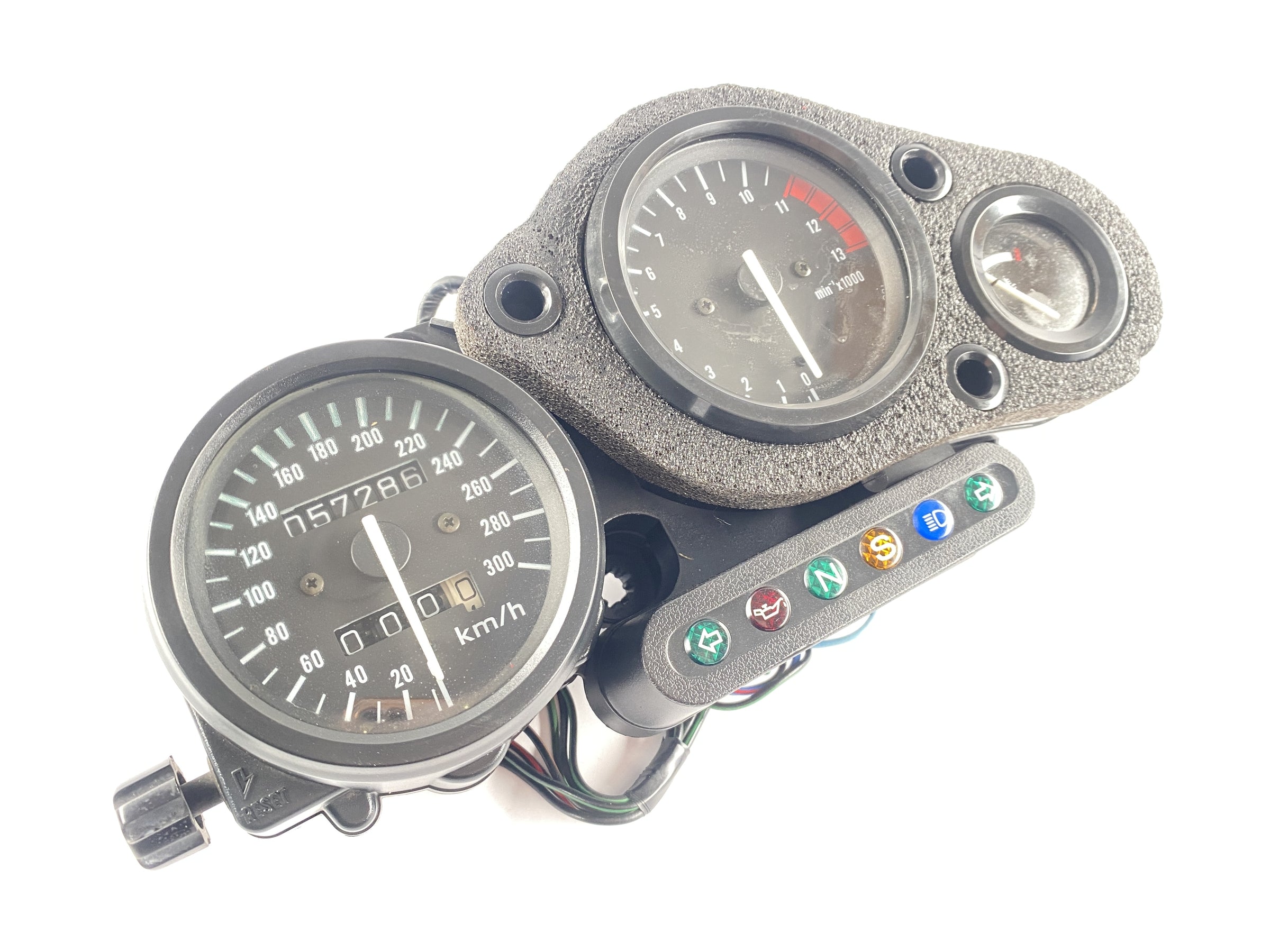 Honda CBR 900 RR SC33 [1996] - Cockpit speedometer instruments