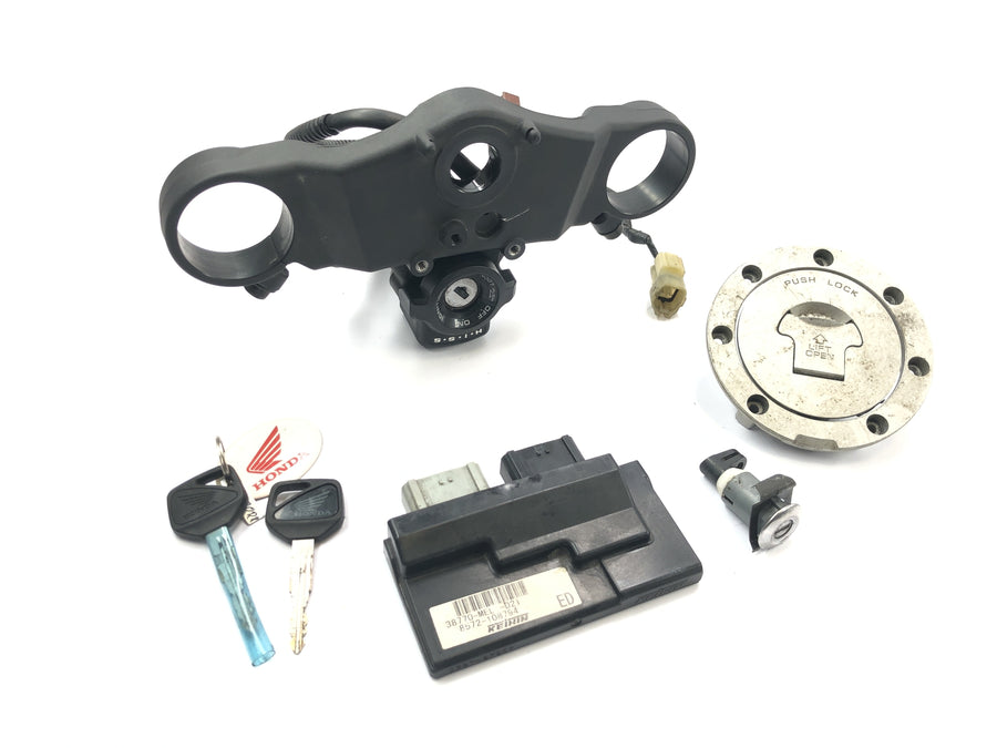 本田 CBR 1000 RR SC57 [2006] - 锁具点火锁油箱盖转向锁钥匙 CDI