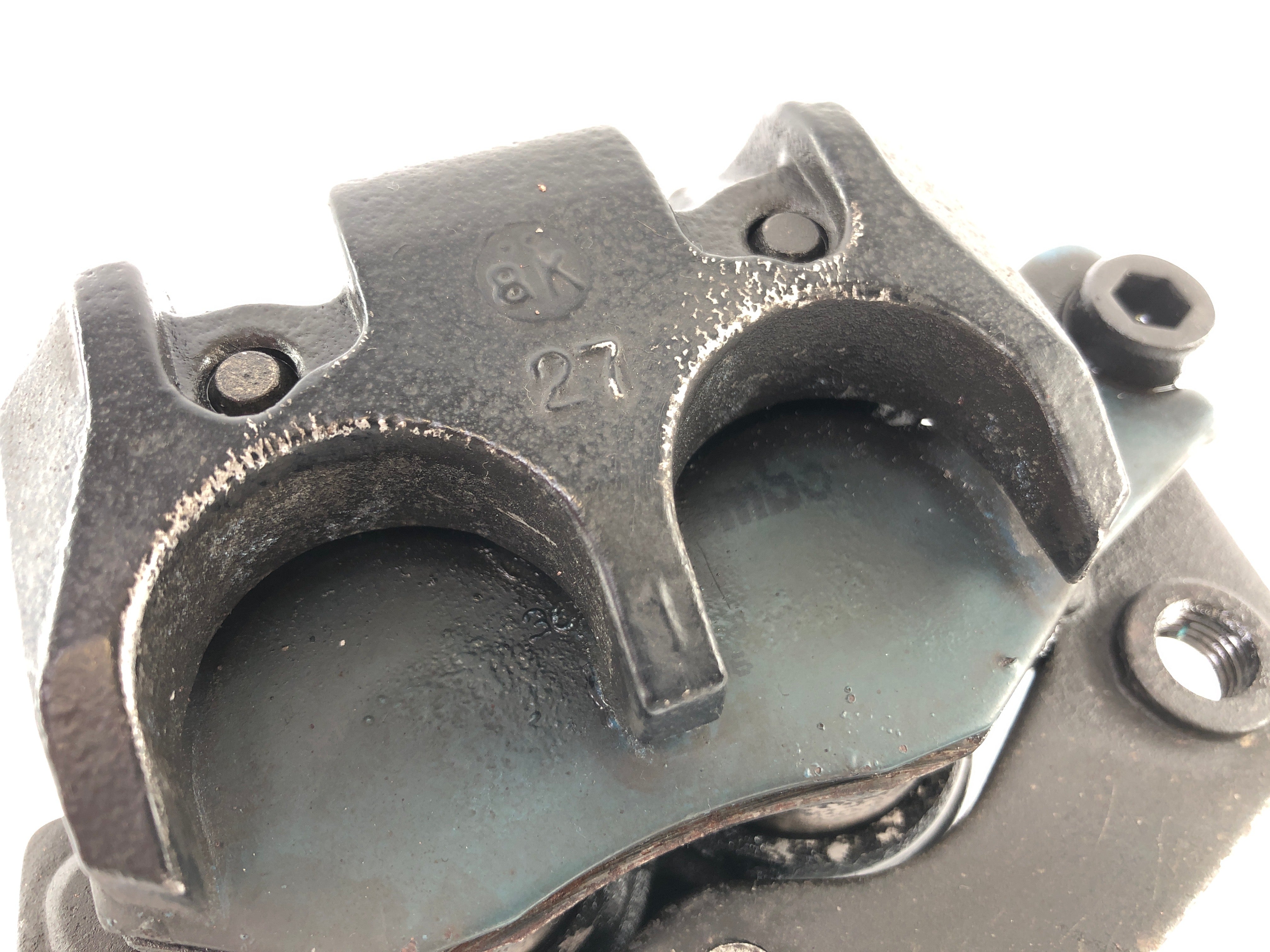 Triumph Daytona 955i T595 [1999] - Rear brake caliper