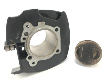 Cagiva Elefant 650 [1984] - Cilindro com pistões na parte de trás