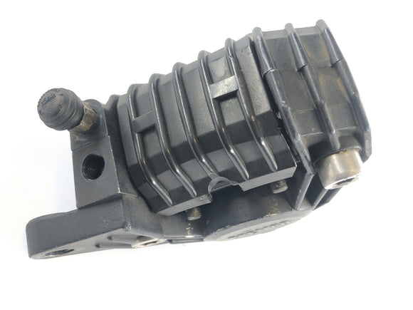 Moto Guzzi 850 Le Mans 3 VF [1986] - Тормозные тормозные щипцы спереди спереди