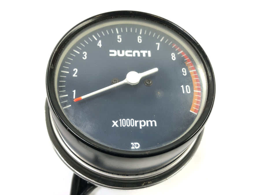 Ducati SL 600 Pantah [1982] - Cockpit instruments speedometer tachometer with control lights and ignition lock
