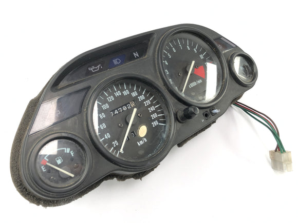 川崎GPZ 1100 ZXT10E [1997]  - スピードメーターディスプレイコックピットインストルメントパネルタコメーター