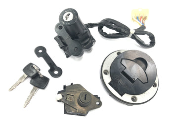 Triumph Daytona 900 T300D [1996] - 锁具 点火锁 油箱盖 座椅锁