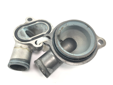 Yamaha MT 03 RM02 [2007] - Thermostatgehäuse Kühlmittelstutzen Wasseranschluss - 0