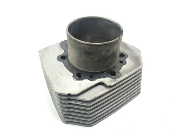 Moto Guzzi California 1100 EV KD [1998] - sylinteri männällä vasemmalla