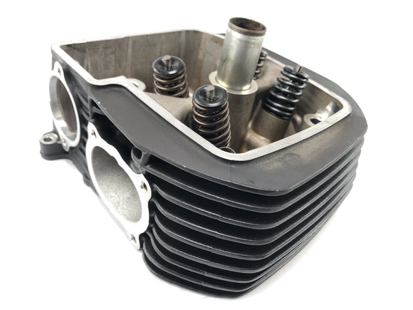 Moto Guzzi Stelvio 1200 4V [2009] - cylinder head on the right