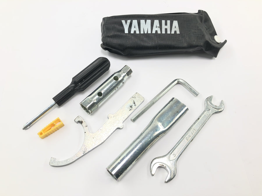 Yamaha WR 125 X DE07 [2010] - Bolsa herramientas herramientas a bordo