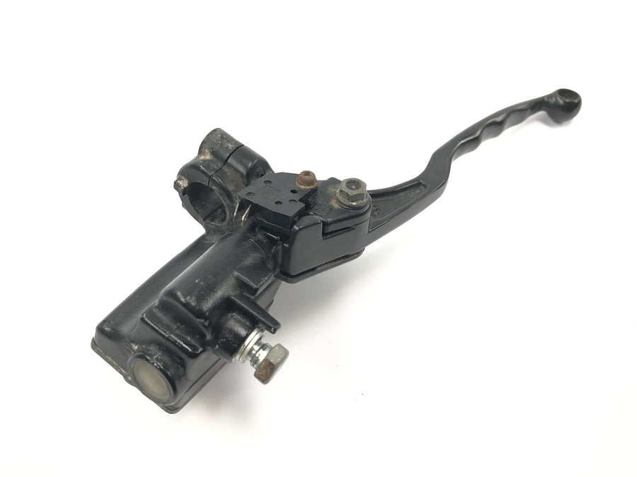 Kawasaki GPZ 1000 RX [1987] - Käsijarrupumpun etujarrupumpun ohjaustangon kiinnitys oikealle