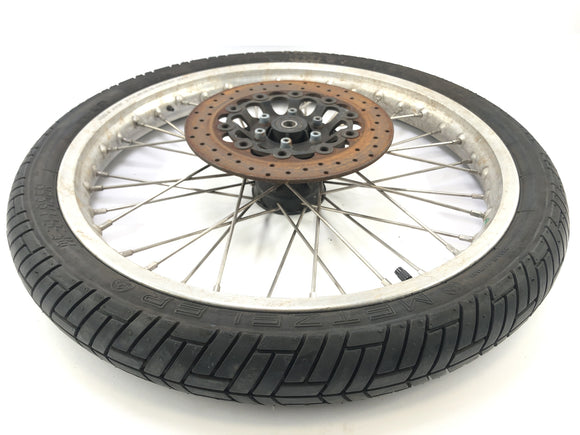 Cagiva Elefant 650 [1984] - etupyörän reuna edessä jarrulevyllä