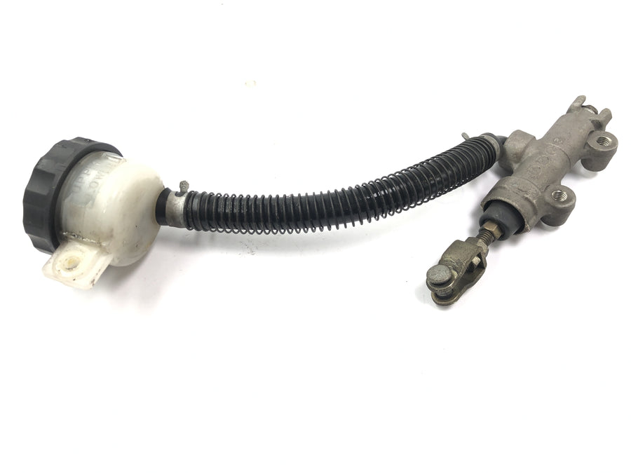 Kawasaki VN 1500 Classic VNT50D [2001] - rear wheel brake pump brake pump at the rear brake cylinder