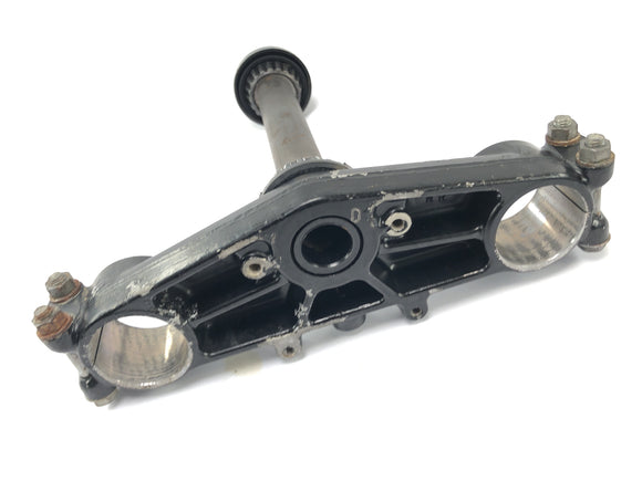 川崎KX 250 [1982]  - 下のフォークブリッジの下のコントロールヘッド