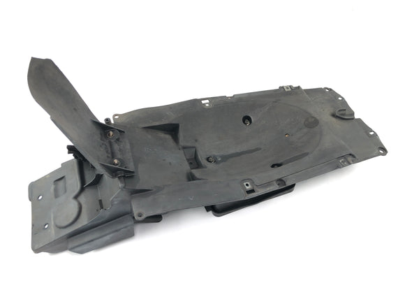 Aprilia SL 1000 FALCO PA [2000] - Protection des éclaboussures du couvercle de la roue arrière