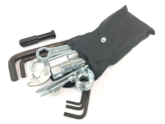 Suzuki Intruder VL 1500 AL [2000] - Bordwerkzeug Werkzeugtasche Werkzeugset original