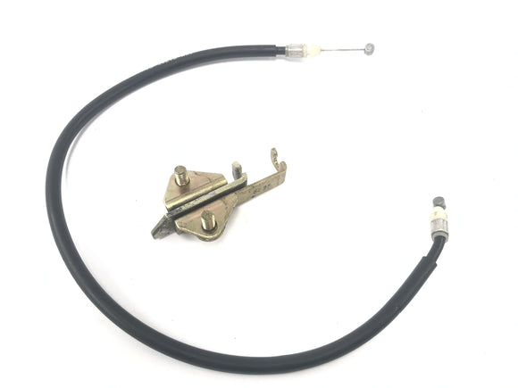 Yamaha YZF R1 RN01 [1998] - vlak sedadla s uzamykacím mechanismem