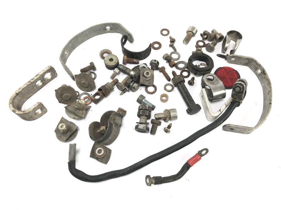 Moto Guzzi V7 Special [1971] - Restteile und Schrauben Konvolut