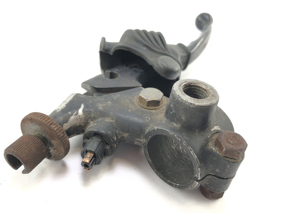 Yamaha XT 500 1U6 [1981] - Přizpůsobení řídítek na pravé brzdové páce