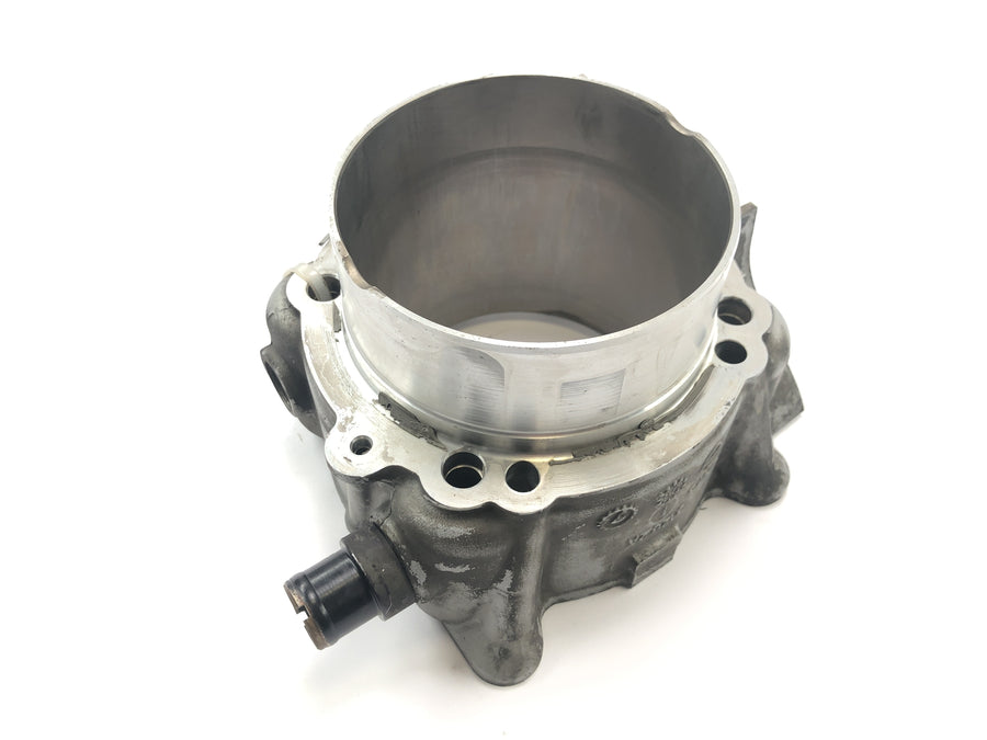 Ducati Multistrada 1200 S Touring [2009] - cylinder med kolv framtill