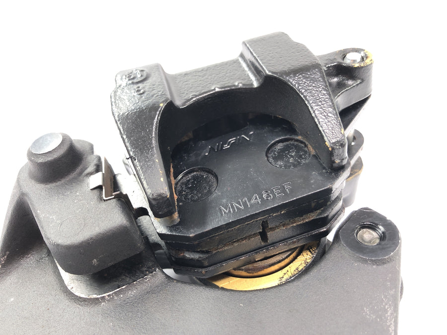 Triumph Street Triple R 675 D67LD [2010] - Bremssattel Bremszange hinten mit Ankerplatte
