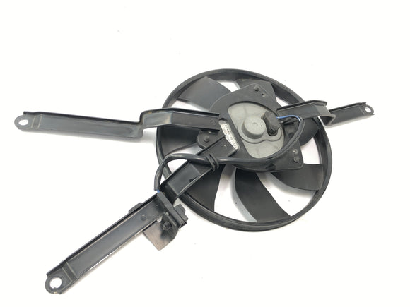 Suzuki VZ 1500 WVCU [2011] - Jäähdyttimen jäähdyttimen tuuletin