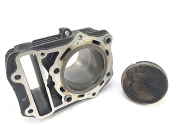 Kawasaki VN 800 Classic [2000] - цилиндр с поршневым цилиндром позади