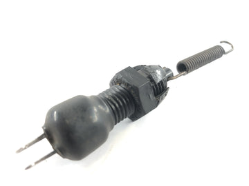 Suzuki Bandit 1200 Gv75a [1998] - Interruttore della luce del freno nella parte posteriore