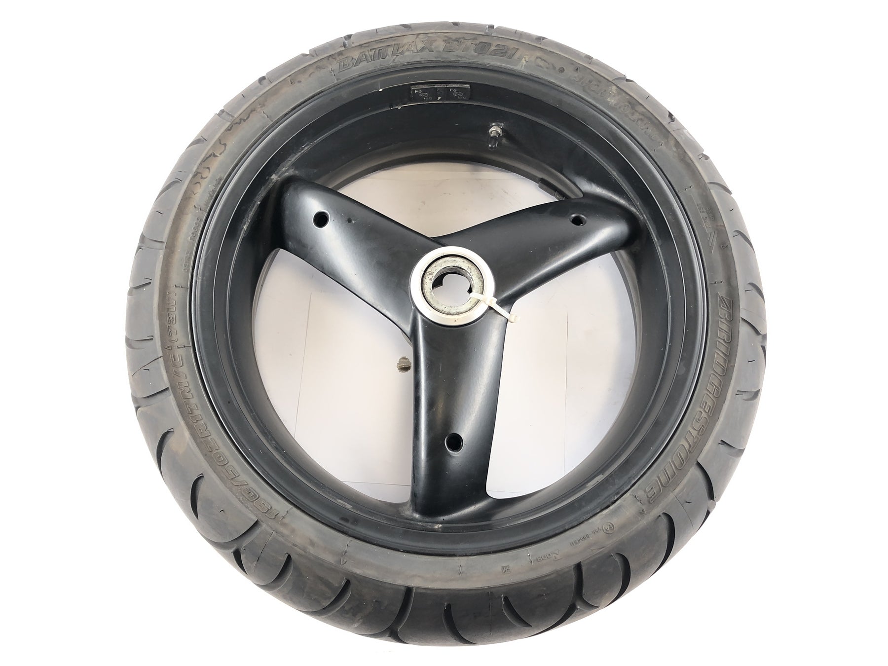 Triumph Speed ​​Triple 955i [1999] - Rear wheel rim rear 190/50 ZR17