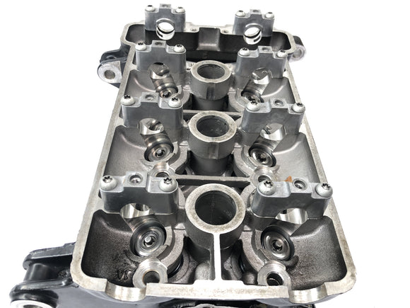 Triumph Speed ​​Triple T509 [1998] - Cilinderkop