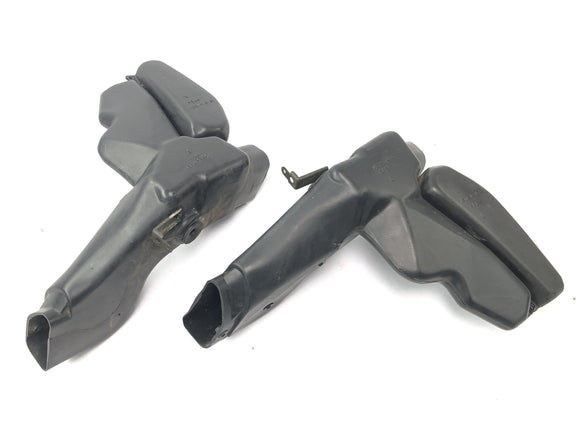 Kawasaki ZX 12 R ZXT20A [2001] - Kanał powietrzny Ramowy układ dolotu powietrza