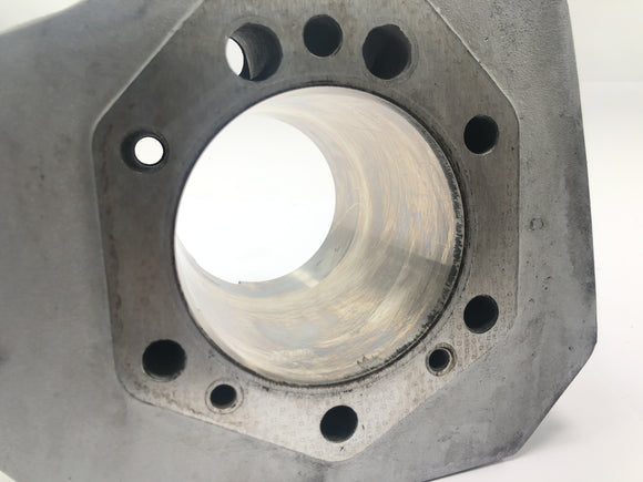 Moto Guzzi California 1100 EV KD [1998] - 右側にピストン付きシリンダー