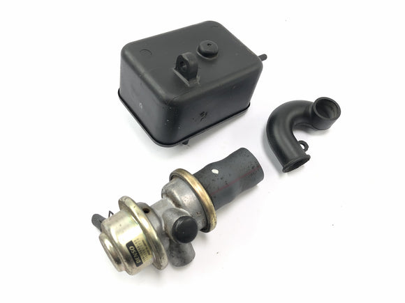 Yamaha XVS 650 Drag Star VM03 [2001] - Contêiner de ventilação da válvula de regra