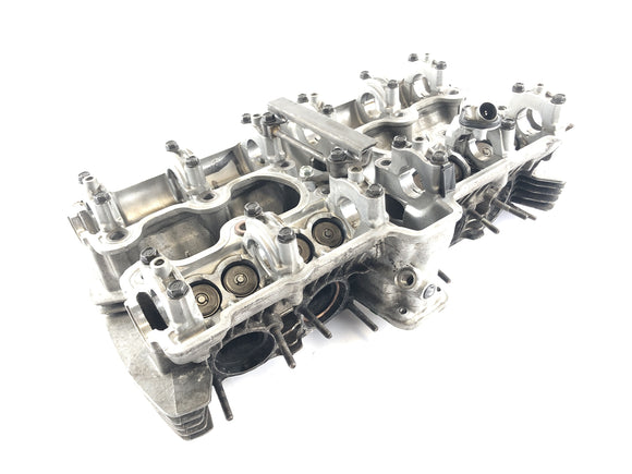 Honda CB 900 F SC01 [1981]  - シリンダーヘッド