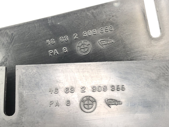 BMW K 1100 LT 100 [1994] - Couper le couvercle latéral à droite droite droite