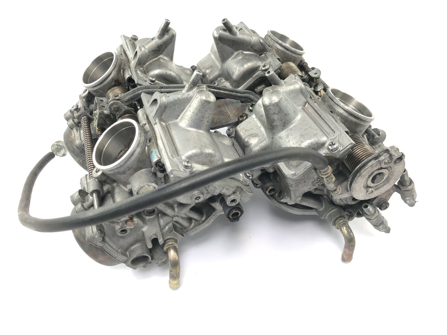 Honda ST 1100 SC26 Pan European [1990] - Kaasuttimen kaasutinyksikkö kunnostettava
