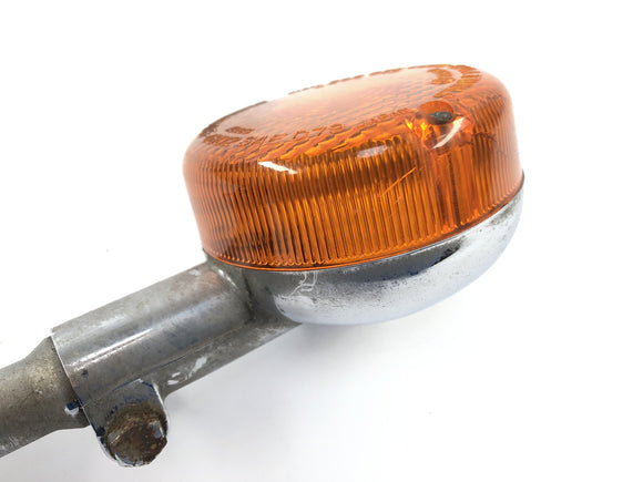 Yamaha XV 750 5G5 [1982] - turn signal with bracket at the front