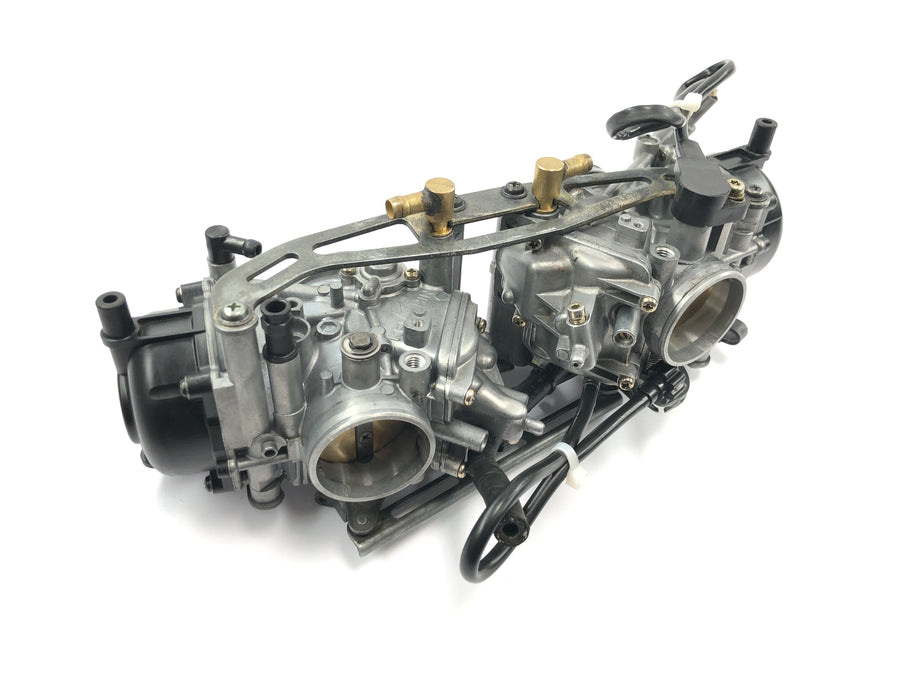 KTM 950 Adventure LC8 [2004] – dvigubas karbiuratorius