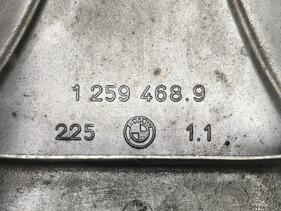 BMW R75/5 [1973] - Lysmaskiner dekker motorlokk