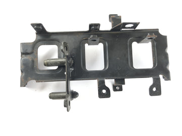 Yamaha V Max 1200 2WE [1996] - 装置支架点火线圈安装座 - 0