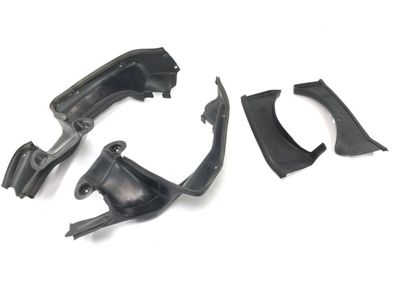 Triumph Daytona 900 T300 [1993] - Zakres okładzin wnętrza wnętrza wnętrza powietrza