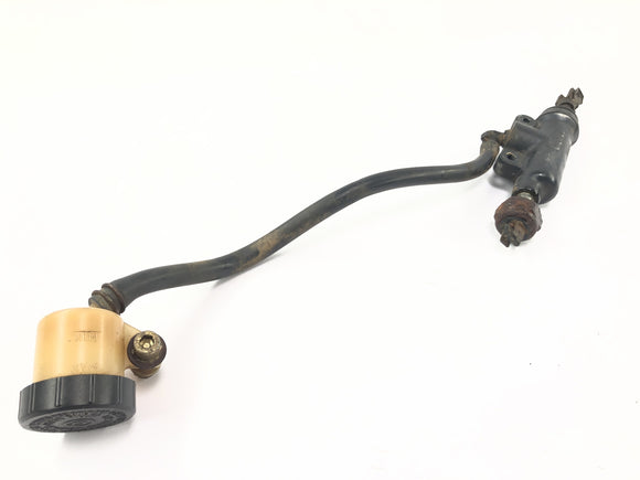 Husqvarna TE 610 8AE [1994] - pompa hamulca na tylnym głównym cylindrze hamulcowym