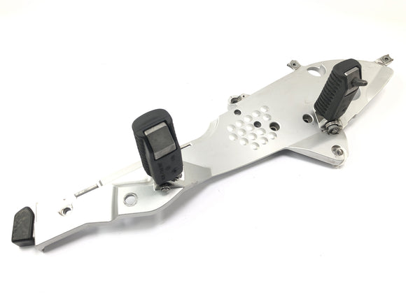 BMW R 1150 RT R22 [2001] - Plaque repose-pied support repose-pied droit