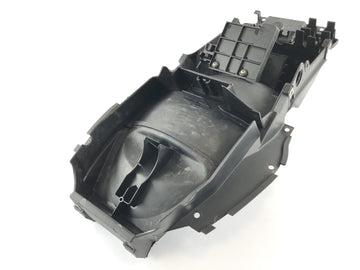 Moto Guzzi 1200 Sport [2007] - Takaosan peittäminen