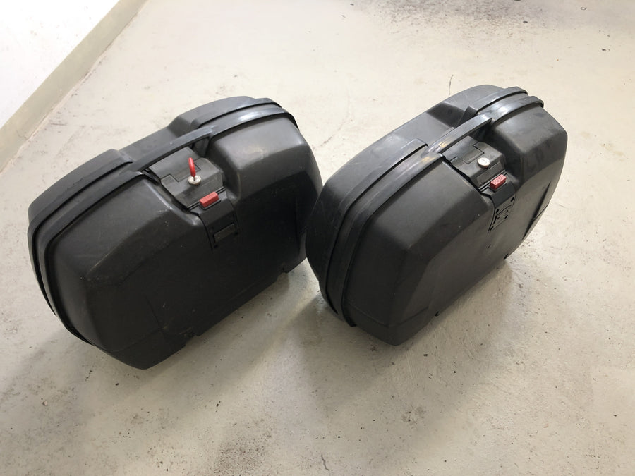 Kawasaki GPZ 1100 ZXT10E [1997] - resväska med nyckel